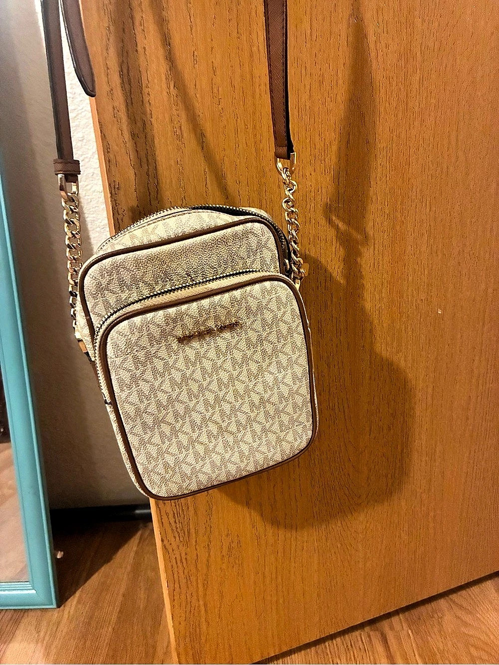 Michael Kors Jet Set Small Signature Logo Camera Crossbody Bag